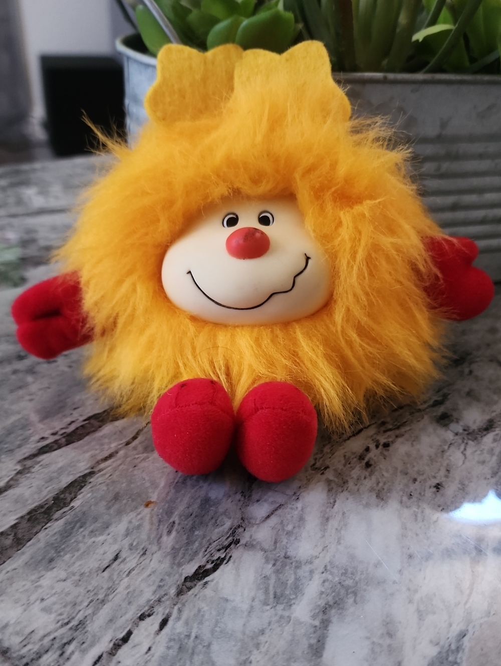 🥳 Hallmark Rainbow Brite Taco Bell 7" Yellow Happy Talk Sprite Spark 1983